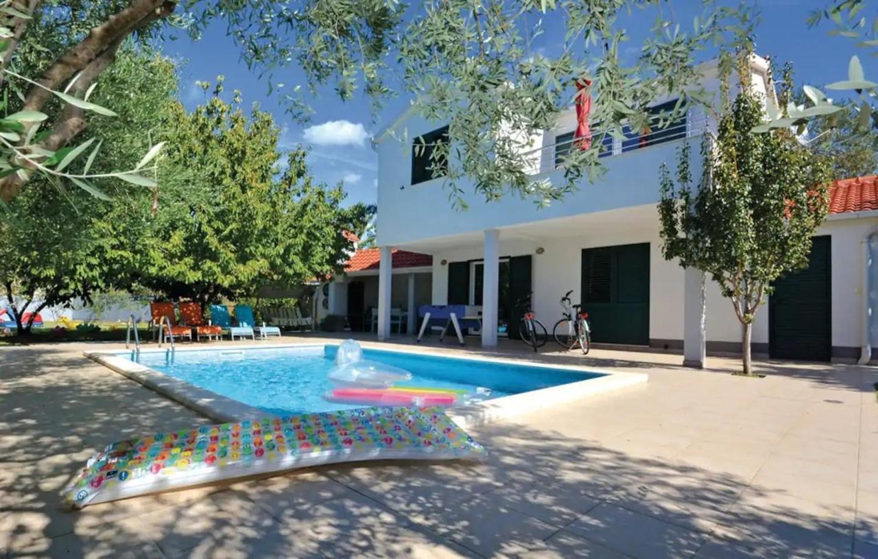 הוילה Plano House Viki מראה חיצוני תמונה