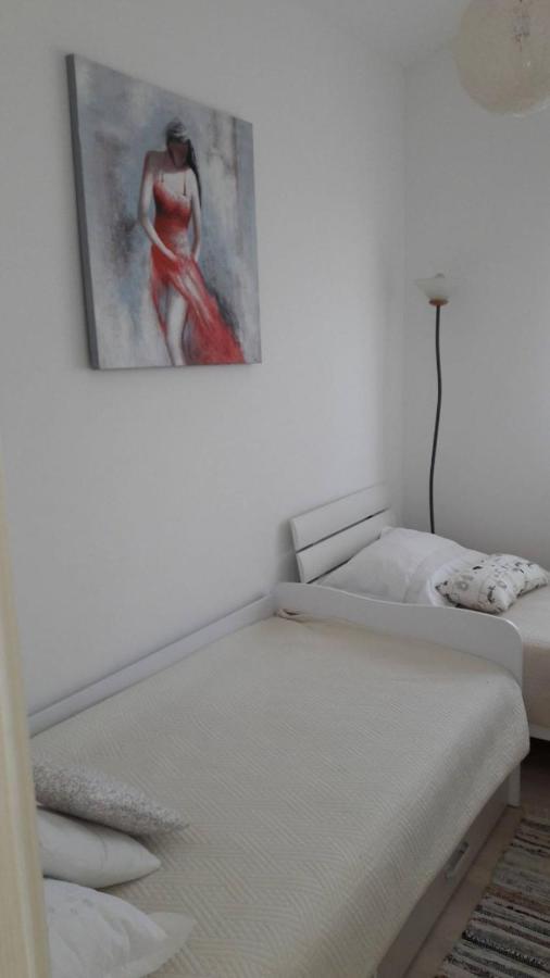 הוילה Plano House Viki מראה חיצוני תמונה